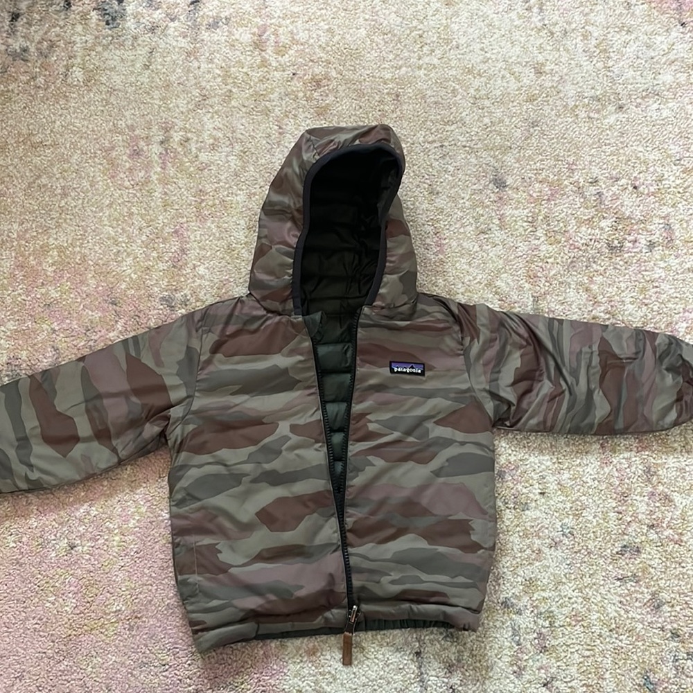 Reversible Patagonia toddler jacket